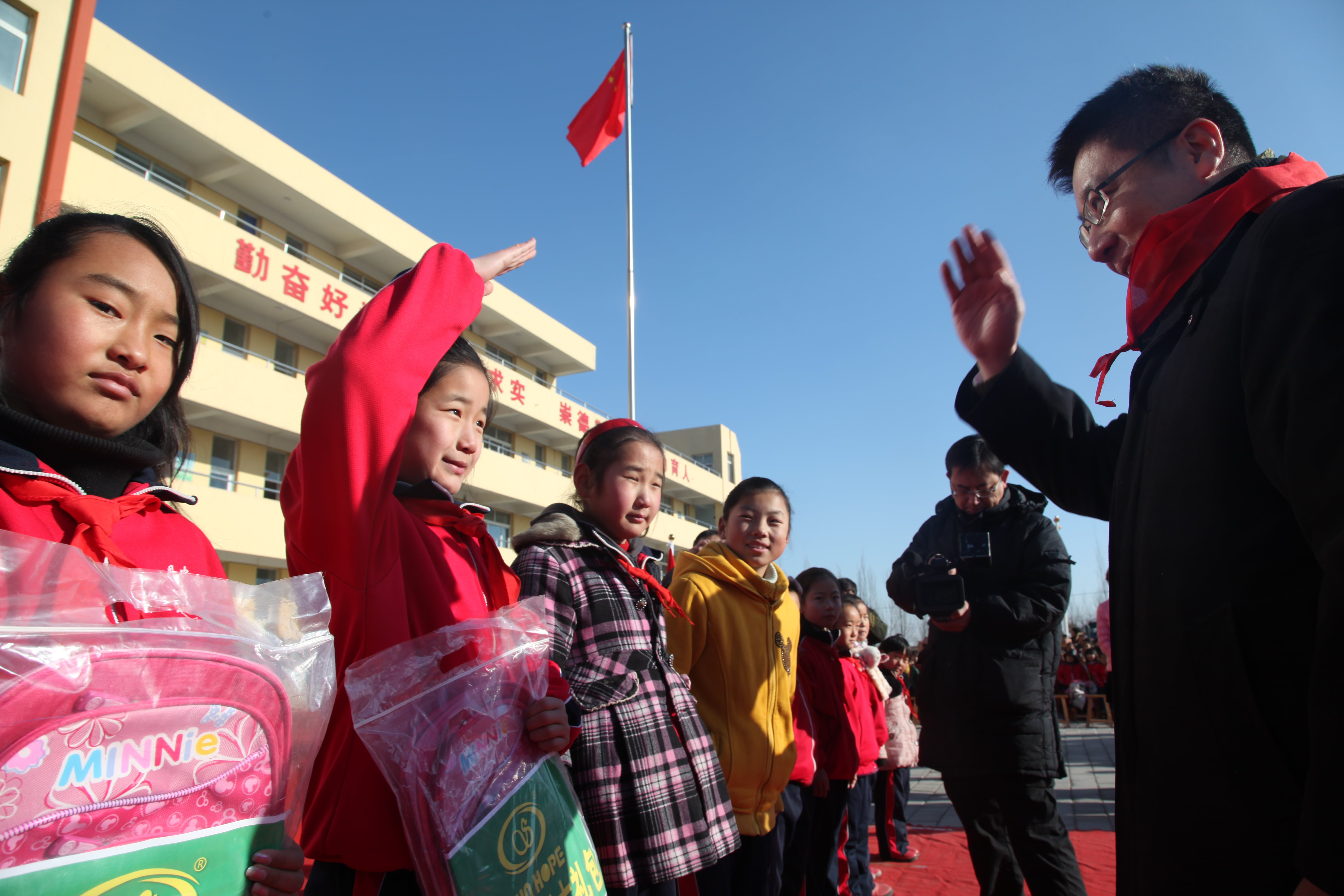 第28所 包头市哈业胡同星空在线手机版(大中国区)刘金萍小学