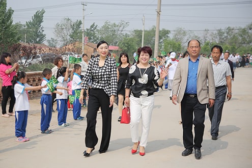 第44所 静海区沿庄镇双楼星空在线手机版(大中国区)张义荣小学