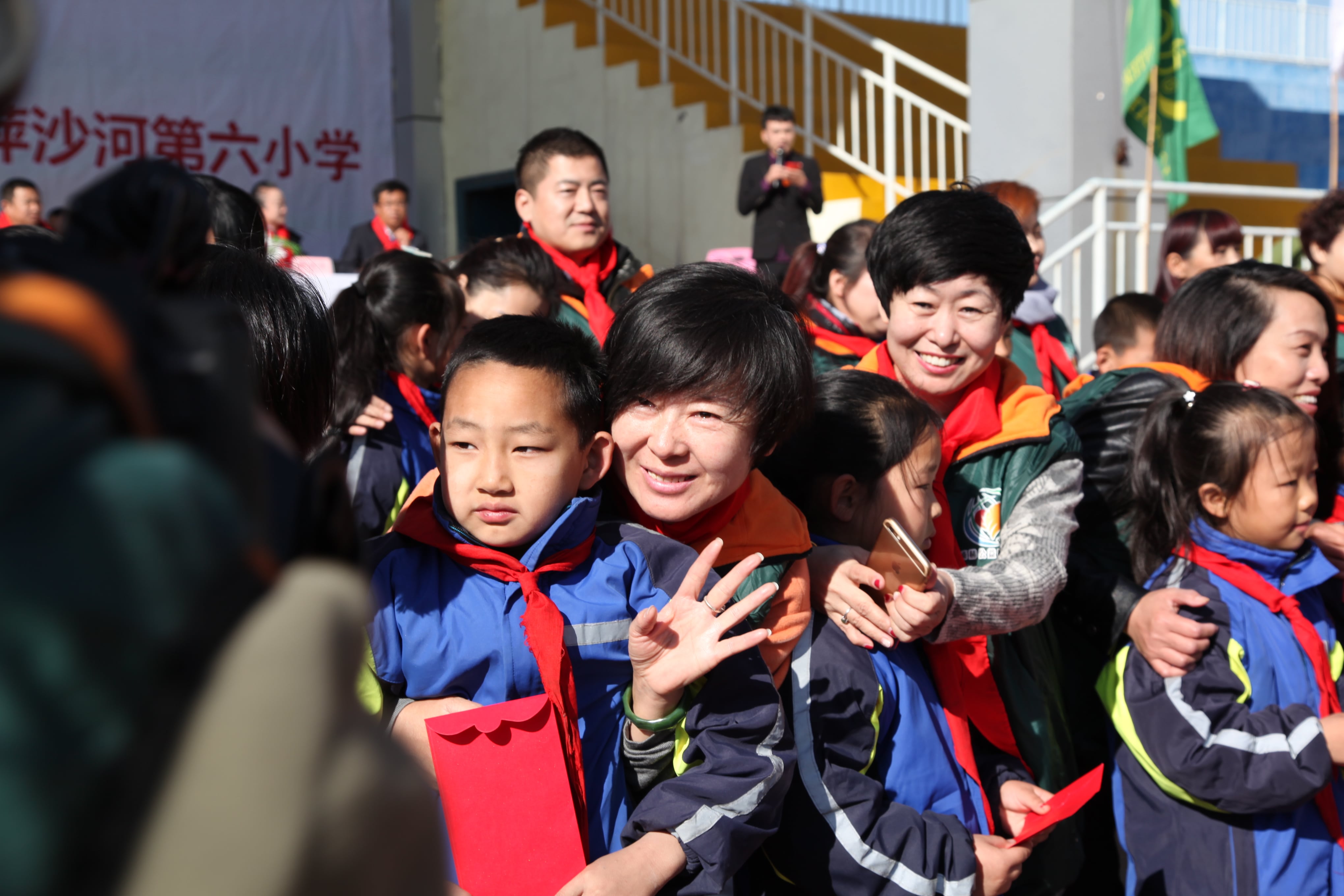 第33所 包头市九原区星空在线手机版(大中国区)董丽萍沙河第六小学