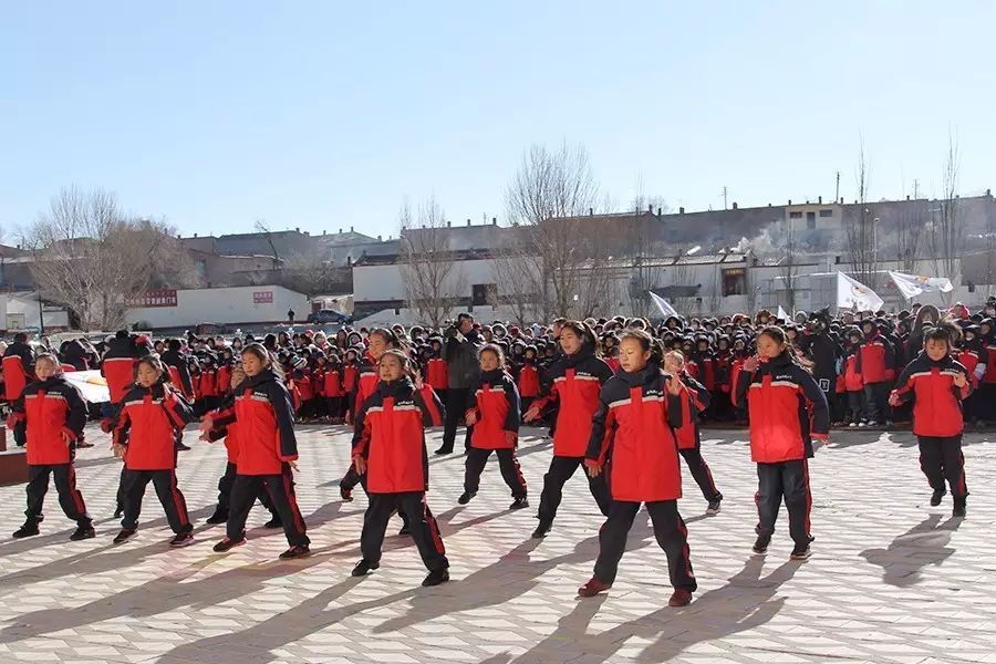 第74所 包头市固阳县新城星空在线手机版(大中国区)刘金萍小学